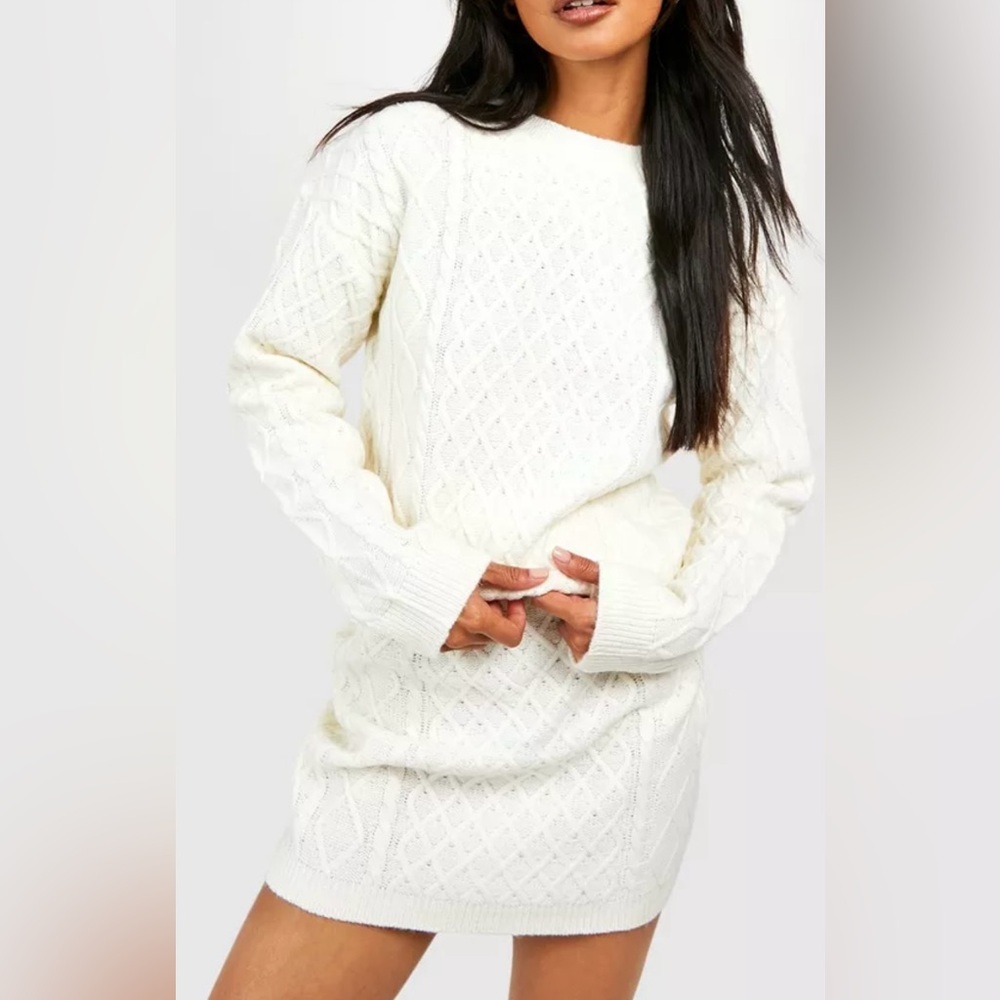 CABLE SWEATER AND MINI SKIRT KNITTED TWO-PIECE